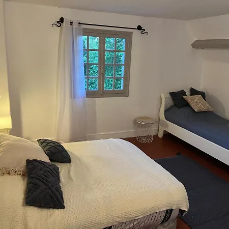 Chaumiere De 5 Chambres 11personnes Holiday home